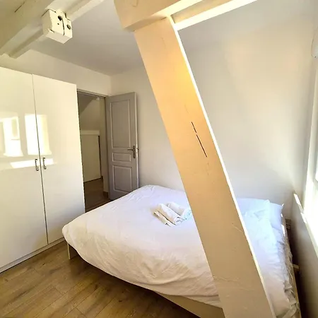 Ecu - 6 Pers - Centre-ville - Lumineux בית נופש ריימס