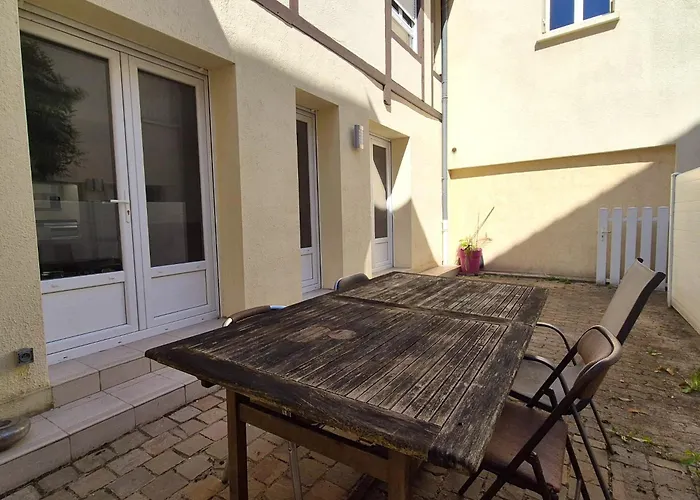 Ecu - 6 Pers - Centre-ville - Lumineux Reims