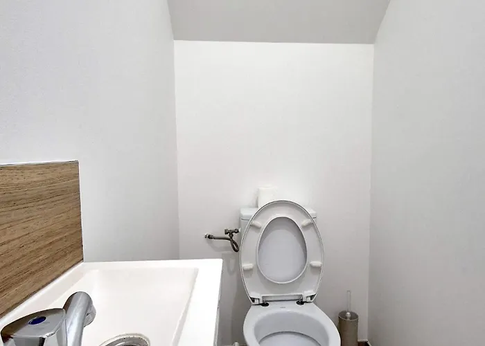 Ecu - 6 Pers - Centre-ville - Lumineux Reims