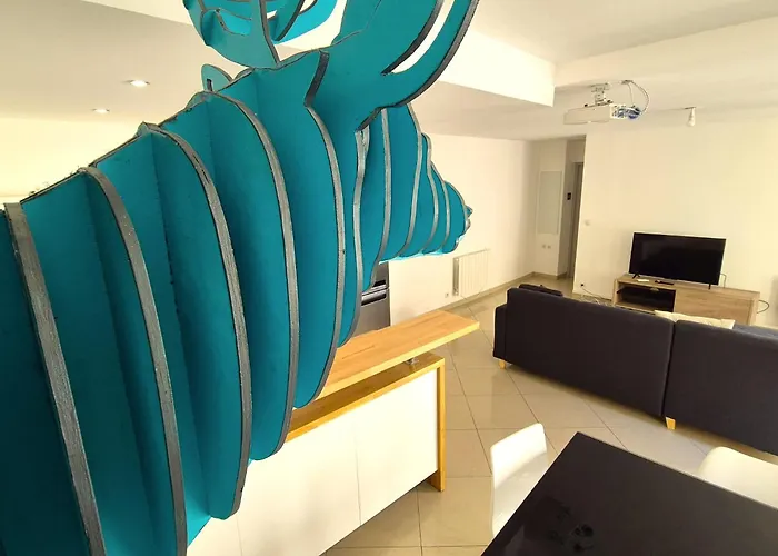 Ecu - 6 Pers - Centre-ville - Lumineux Hébergement de vacances